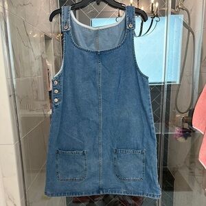 Denim Sleeveless Dress with Pockets